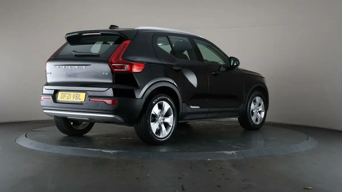 2021-volvo-xc40-15-t3-momentum-161bhp-auto-big-57