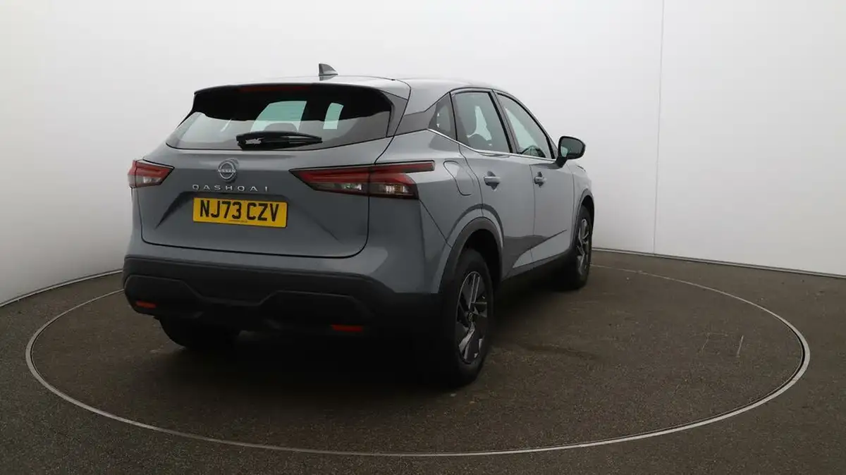 2023-nissan-qashqai-13-dig-t-acenta-premium-140ps-big-45