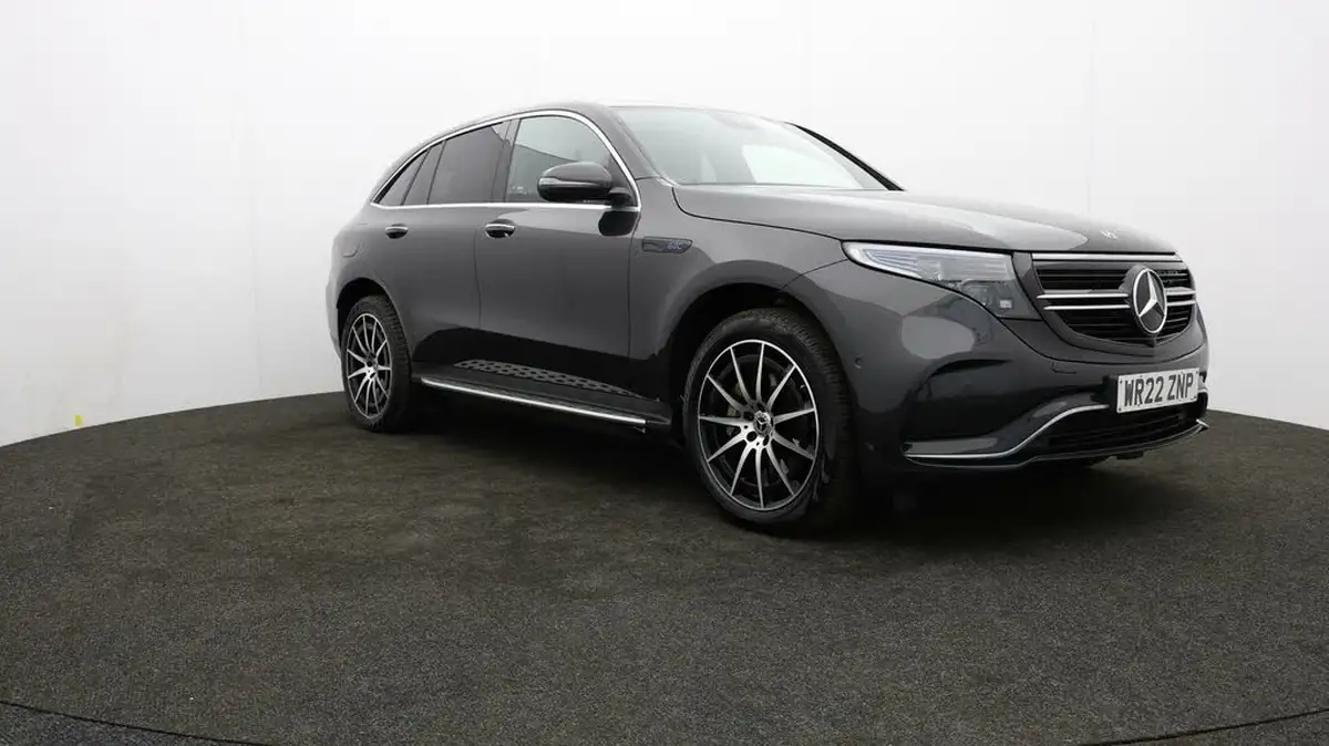 2022-mercedes-benz-eqc-e-eqc-400-amg-line-big-0
