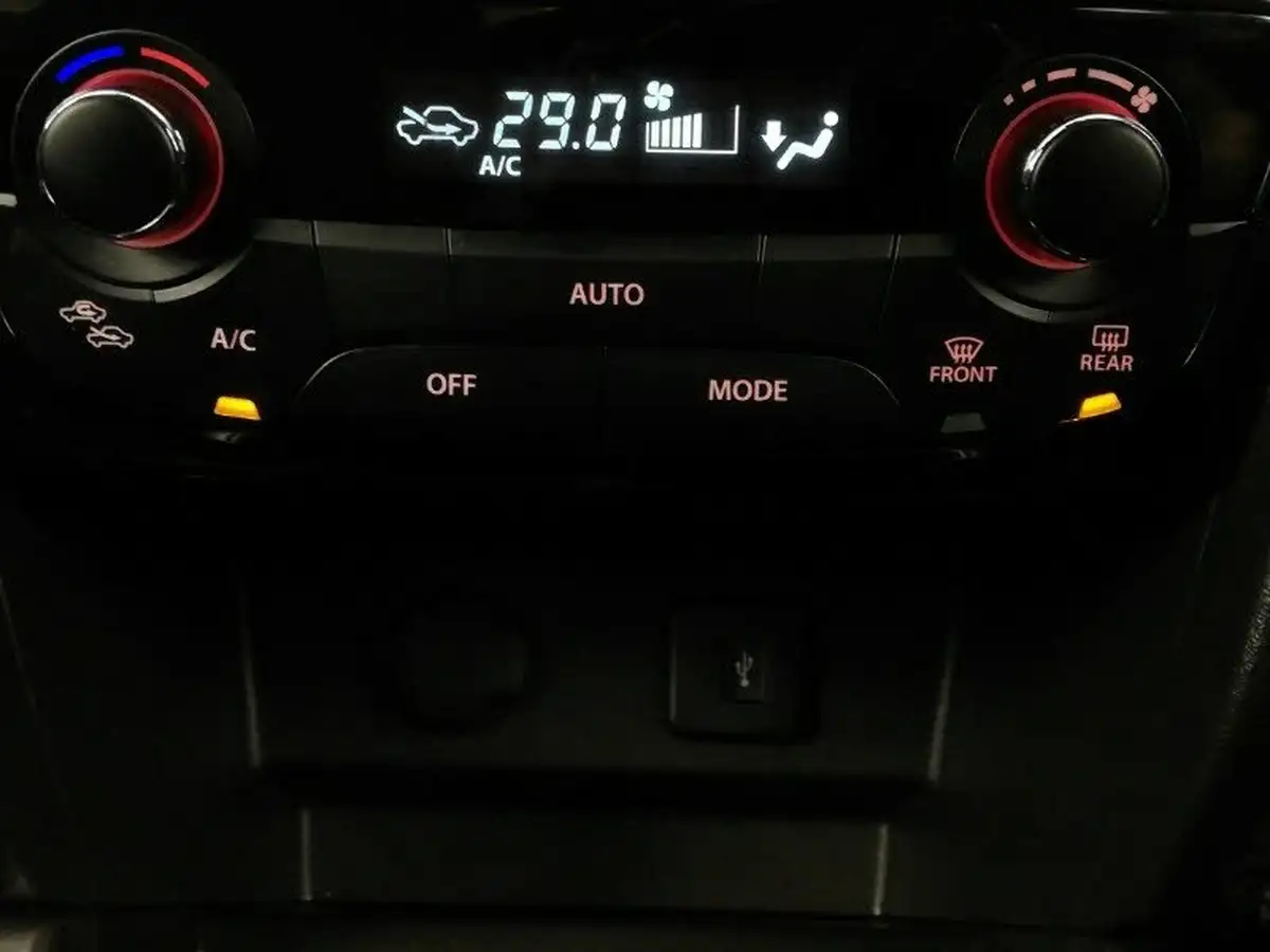 2023-suzuki-vitara-14-boosterjet-sz-t-big-15