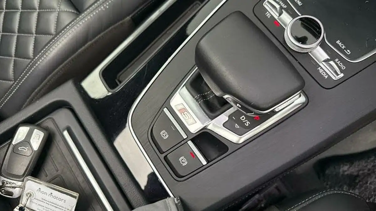 2018-audi-sq5-30-tfsi-quattro-big-6