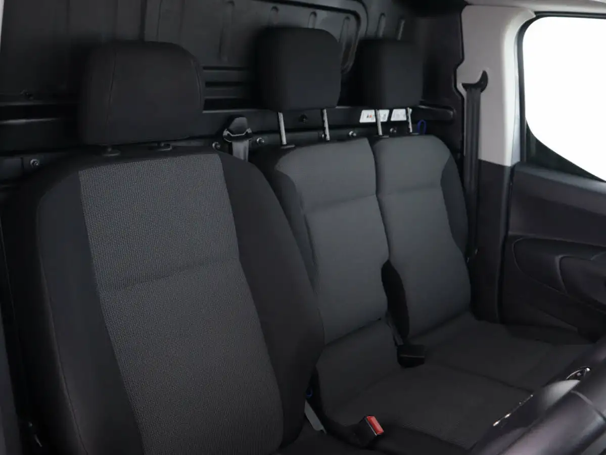 2021-citroen-berlingo-15bluehdi-1000-driver-130pseu6dt-e-ss-eat8-big-28