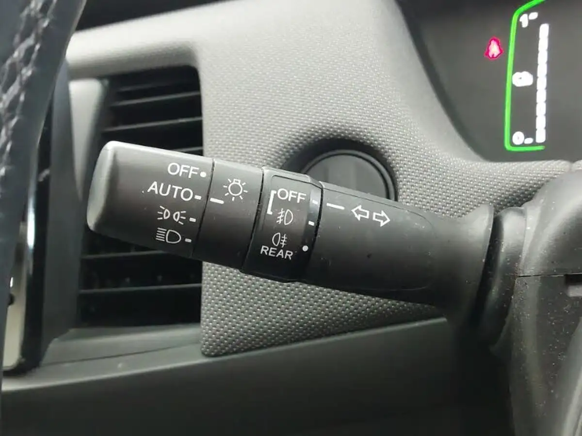 2021-honda-jazz-15-i-mmd-crosstar-ex-107ps-big-18