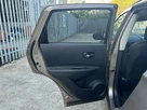 2013-nissan-qashqai-20-360-cvt-small-14