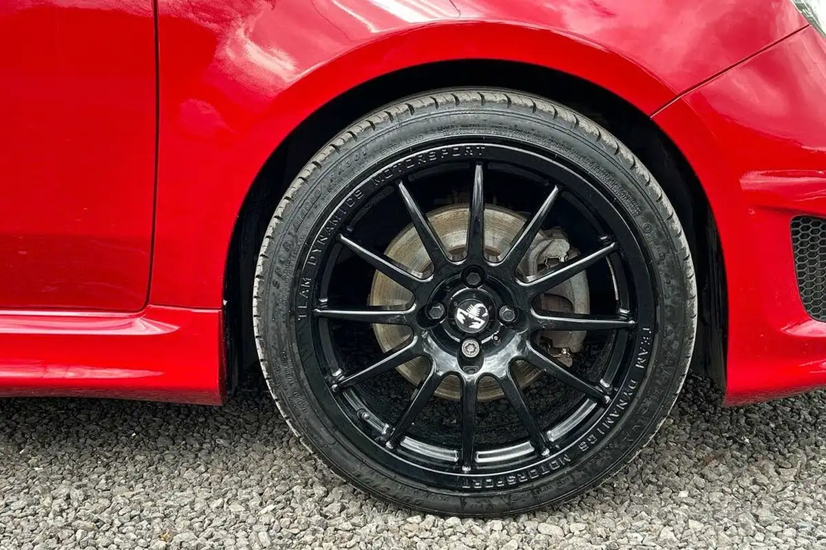 2016-abarth-500-14-tjet-595-big-4