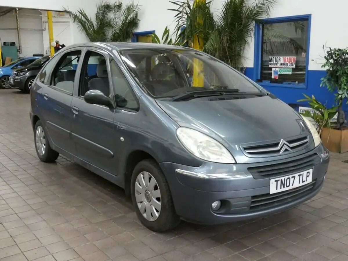 2007-citroen-xsara-picasso-16-vtx-big-11