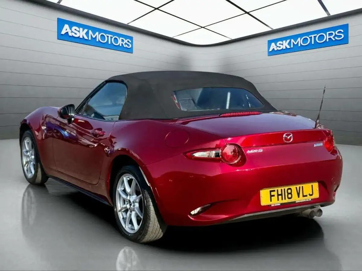 2018-mazda-mx-5-15-se-big-45