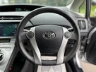 2014-toyota-prius-small-45