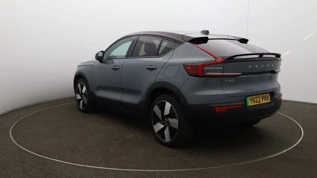 2022-volvo-c40-e-twin-recharge-pro-big-54