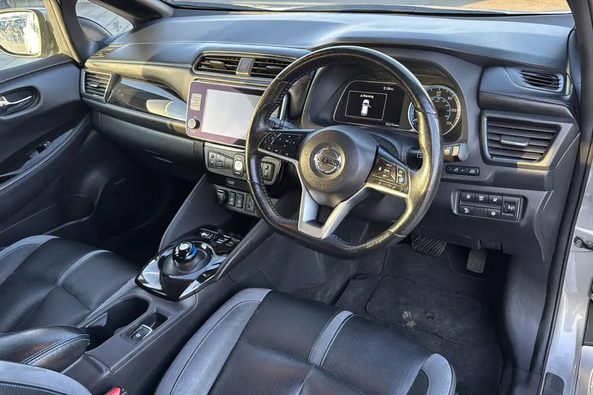 2021-nissan-leaf-e-e-tekna-big-8