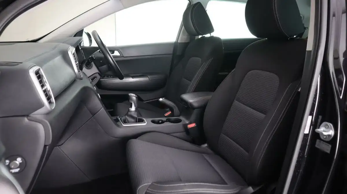 2018-kia-sportage-16-gdi-2-big-13
