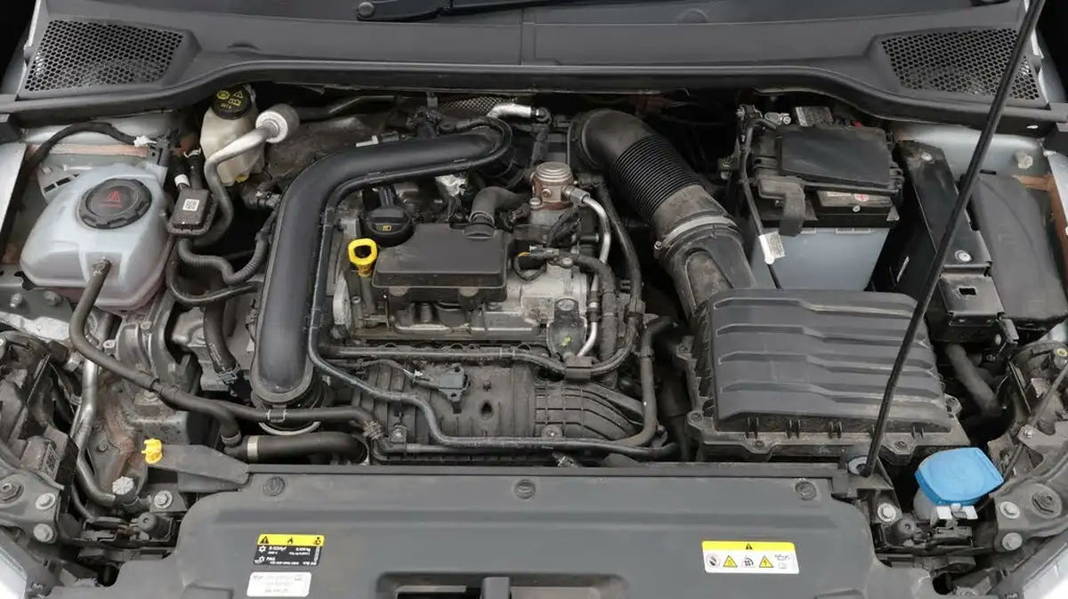 2022-seat-arona-10-tsi-fr-sport-big-19