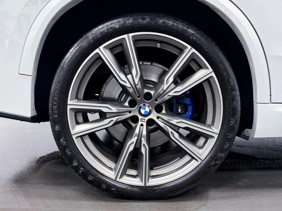 2020-bmw-x5-30td-m50d-big-70