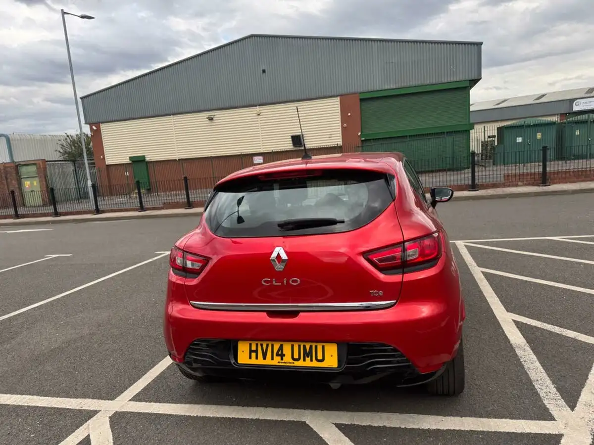 2014-renault-clio-09-dynamique-s-big-9