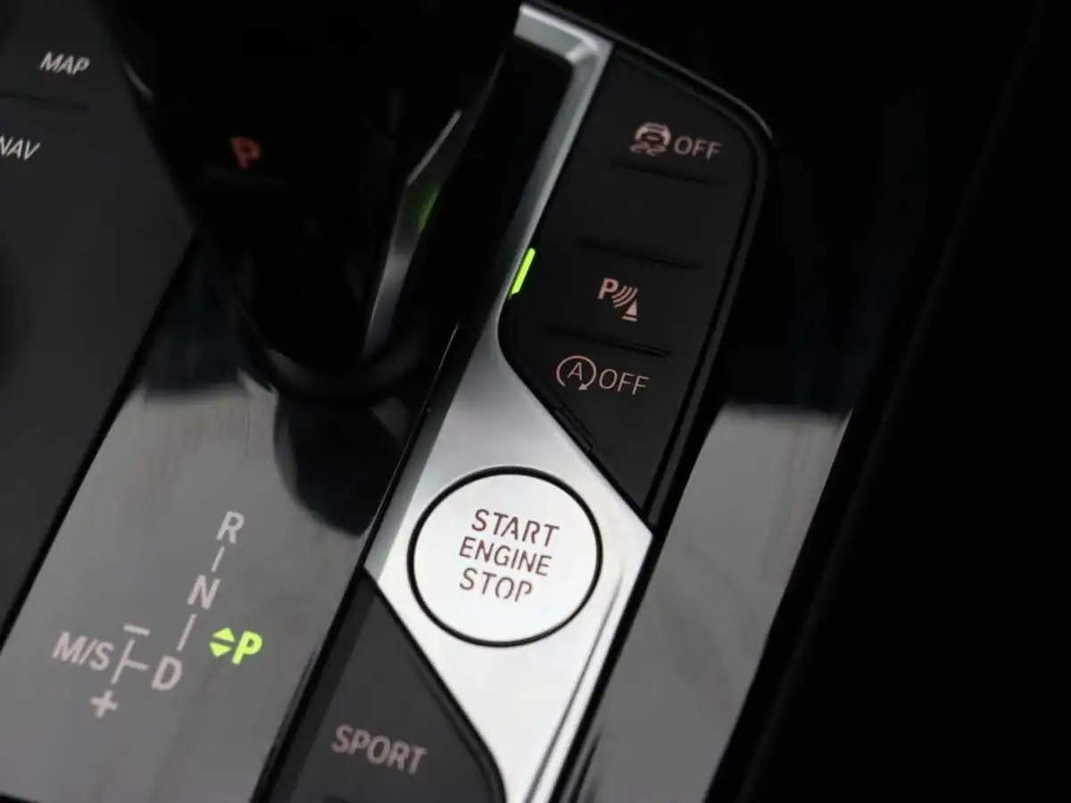 2022-bmw-2-series-20-m235i-xdrive-big-18