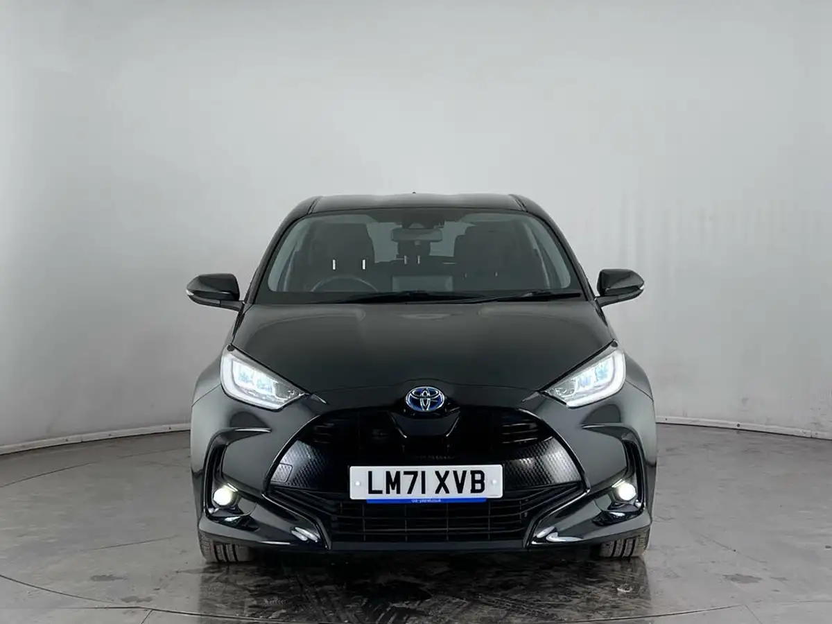 2021-toyota-yaris-15-vvt-i-design-big-4