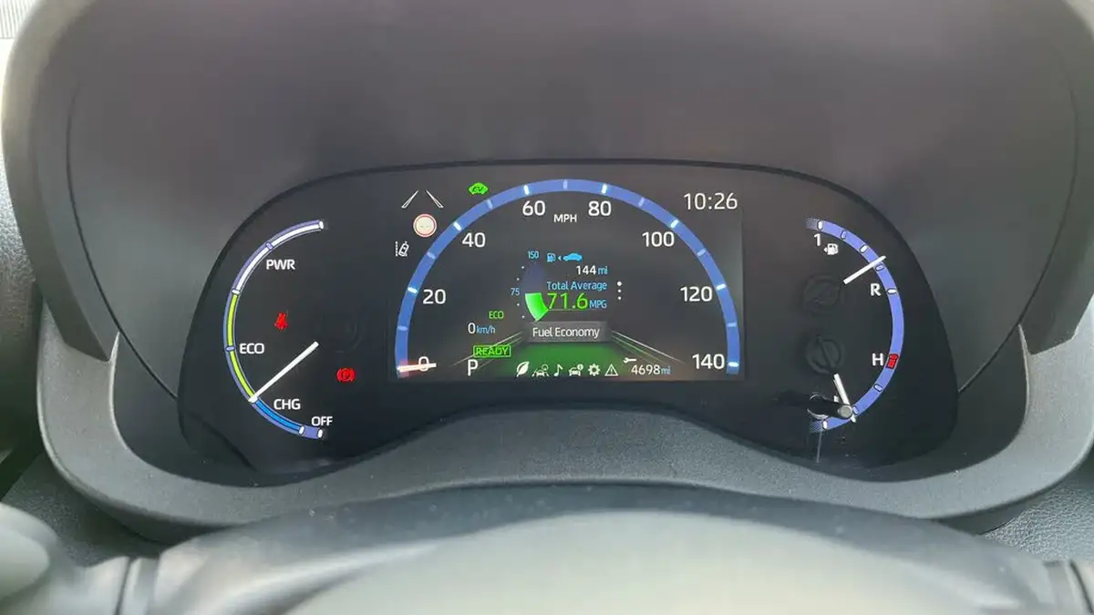 2022-toyota-yaris-15-vvt-i-design-panoramic-roof-big-8