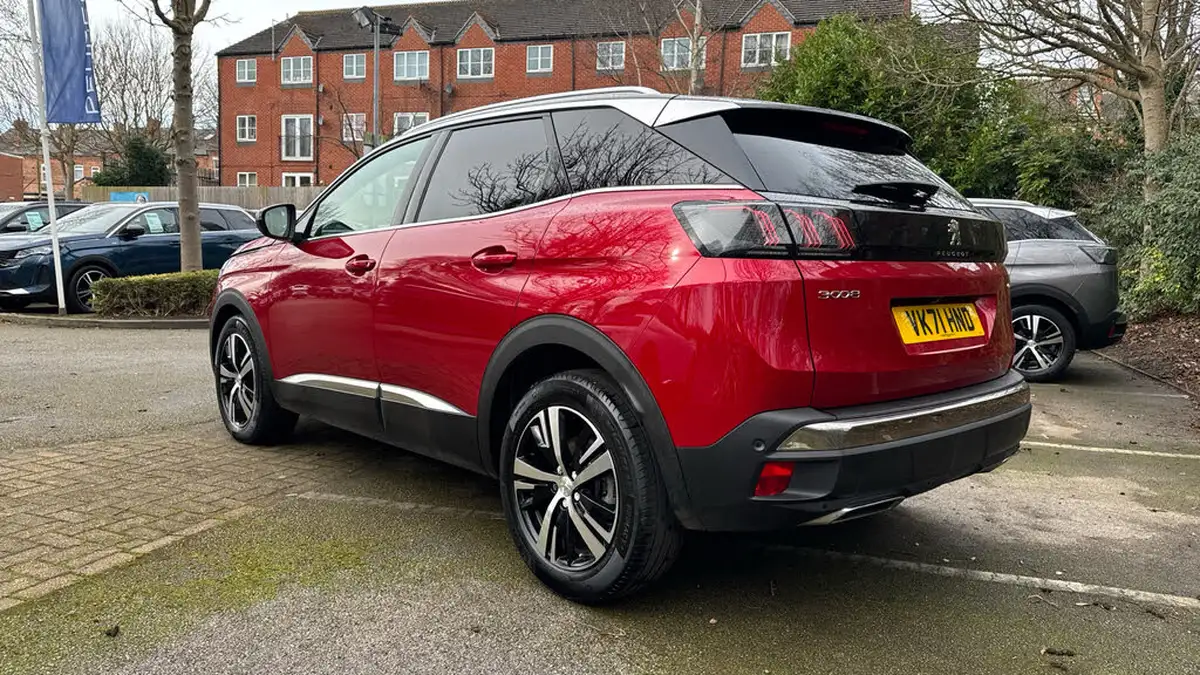 2021-peugeot-3008-suv-12-puretech-gt-eat8-big-4