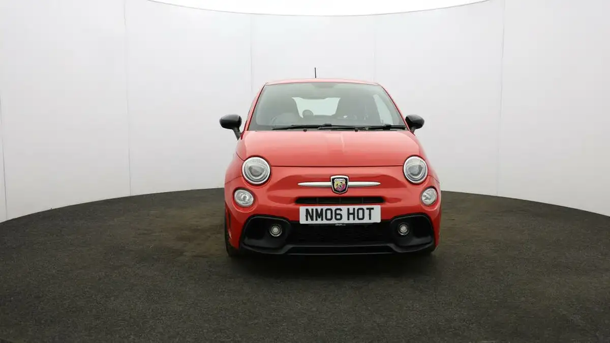 2018-abarth-595-14-tjet-big-32