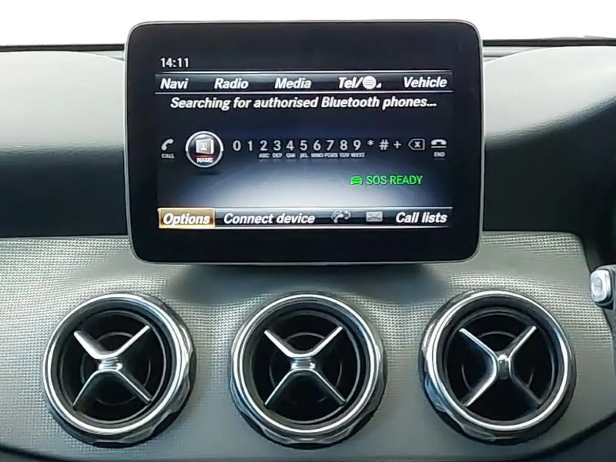 2019-mercedes-benz-gla-class-16-gla-180-urban-edition-ss-7g-dct-big-9