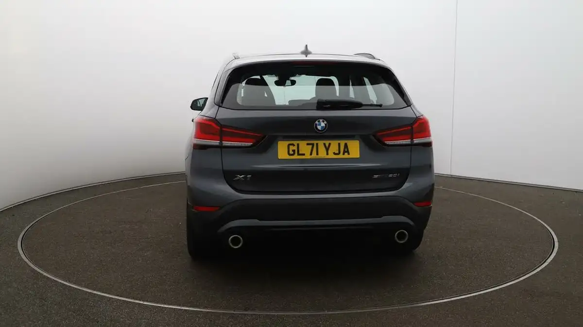 2021-bmw-x1-20-sdrive20i-sport-big-6