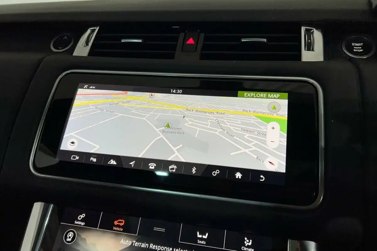 2021-land-rover-range-rover-sport-20-p400e-hse-dynamic-big-11