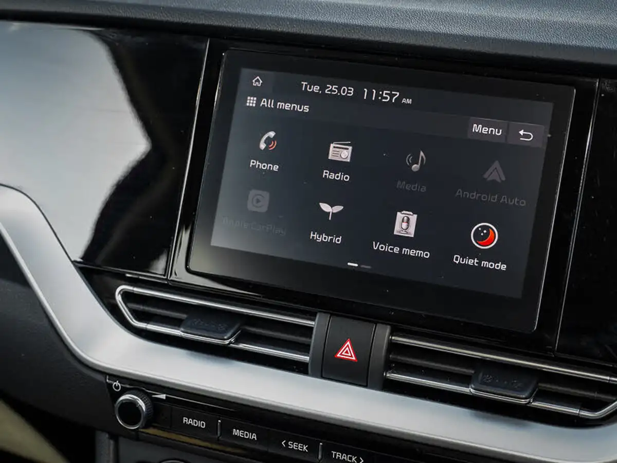 2022-kia-niro-16-gdi-2-139bhp-156kwh-big-11