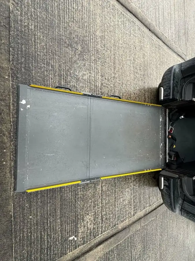 2011-citroen-berlingo-16td-xtr-90ps-big-7