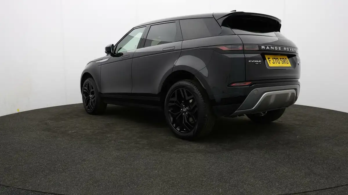 2020-land-rover-range-rover-evoque-20-d150-s-big-4