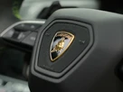 2024-lamborghini-urus-40-no-trim-small-78