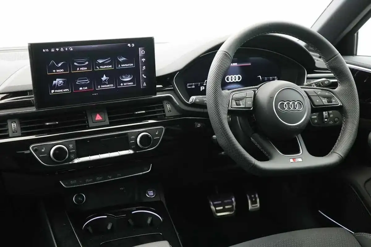 2024-audi-a4-avant-20-35-tdi-black-edition-big-1