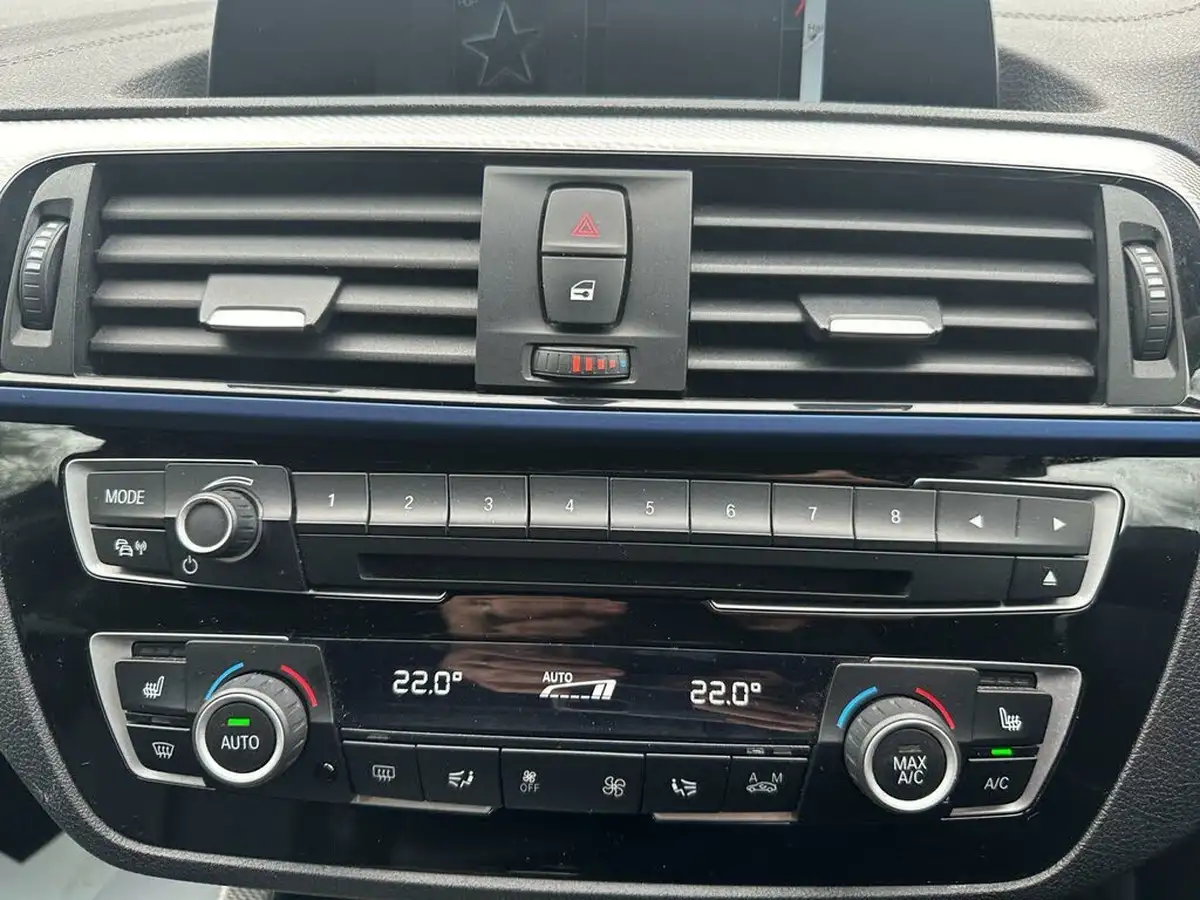 2019-bmw-1-series-30-m140i-shadow-edition-5d-big-20