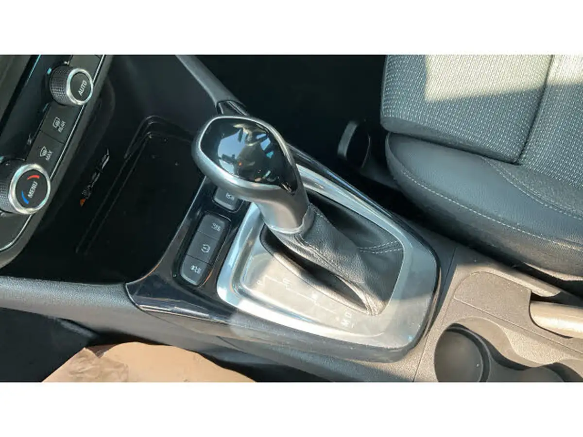 2021-vauxhall-crossland-12-elite-nav-130ps-auto-big-12