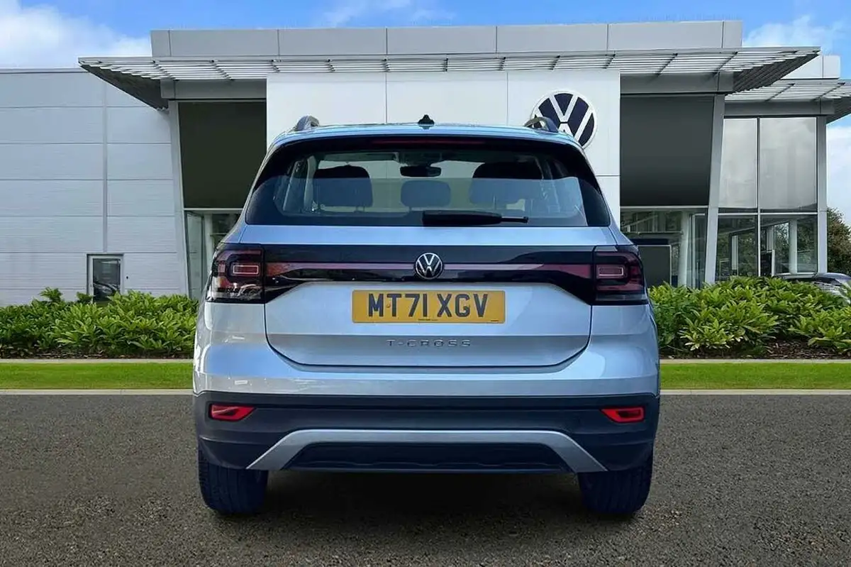 2022-volkswagen-t-cross-10-tsi-se-110ps-dsg-big-8