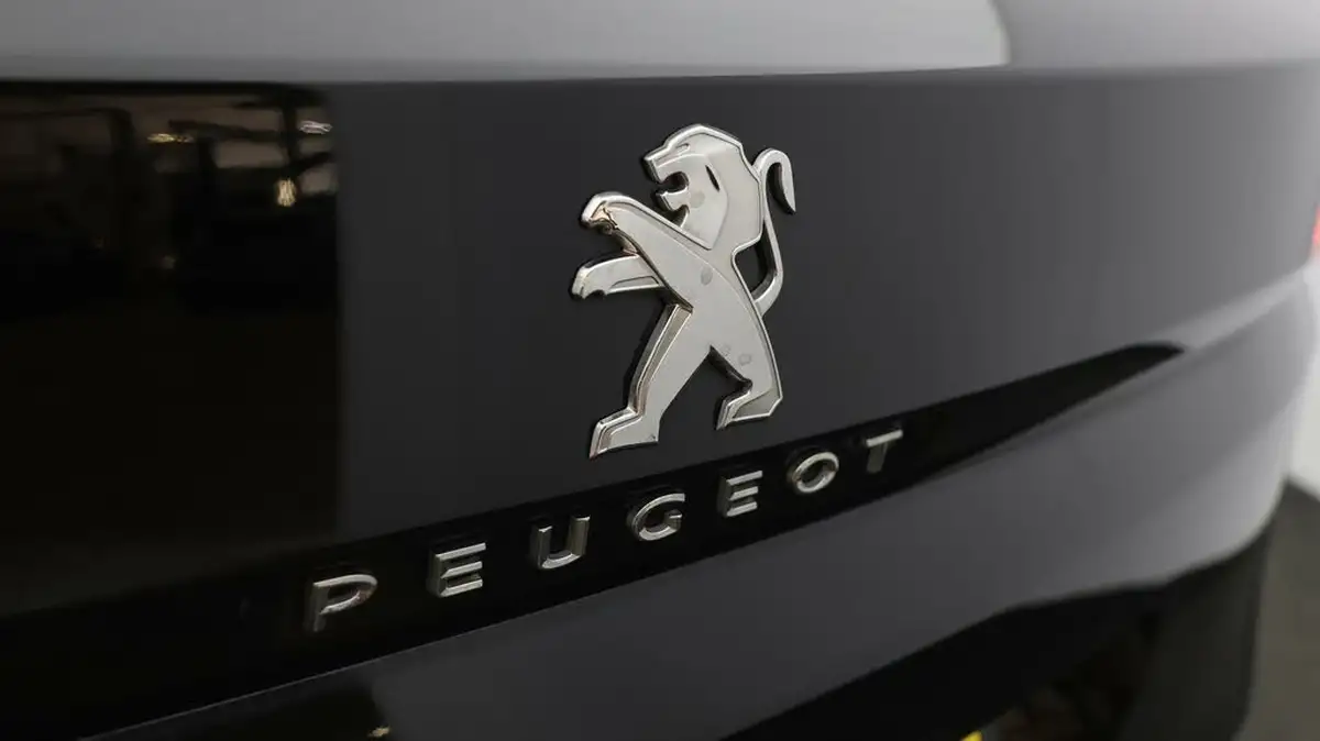 2021-peugeot-3008-suv-15-bluehdi-allure-eat8-big-20