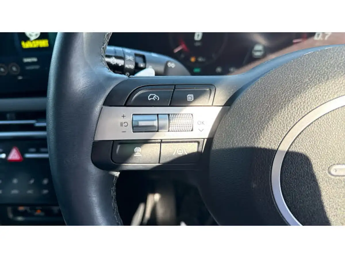 2024-hyundai-tucson-16-t-gdi-premium-160ps-48v-mhev-two-tone-roof-7dct-big-24