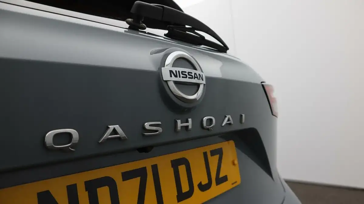 2021-nissan-qashqai-13-dig-t-tekna-158ps-xtronic-big-21