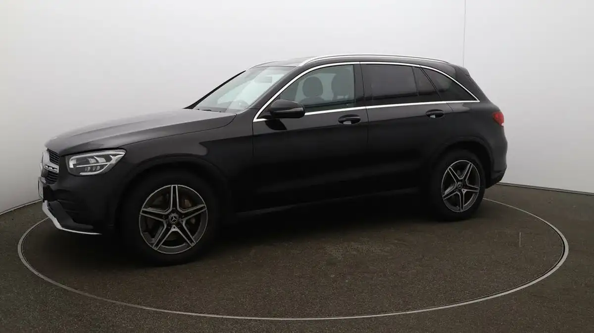 2021-mercedes-benz-glc-class-20d-glc220d-amg-line-station-wagon-5d-1950cc-4matic-plus-big-59