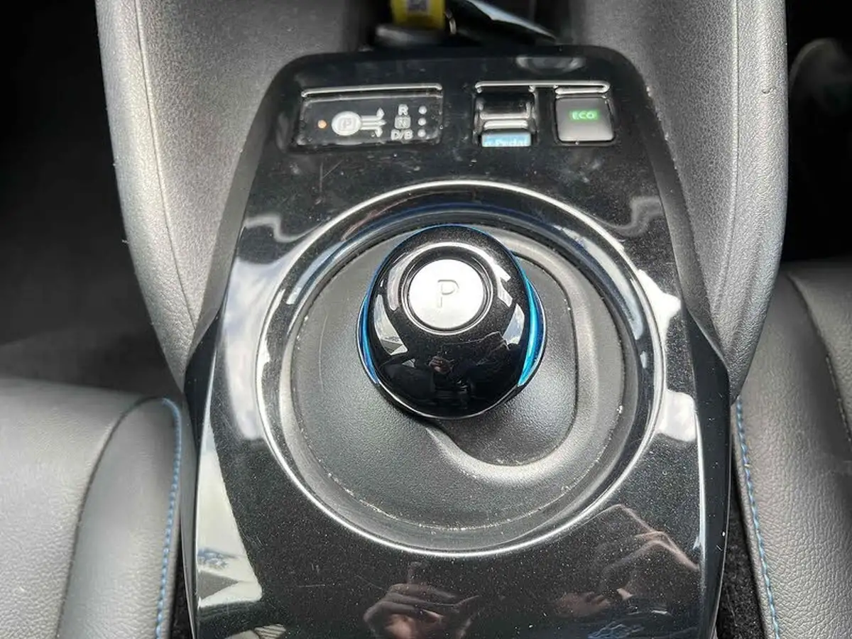 2022-nissan-leaf-e-n-connecta-big-40