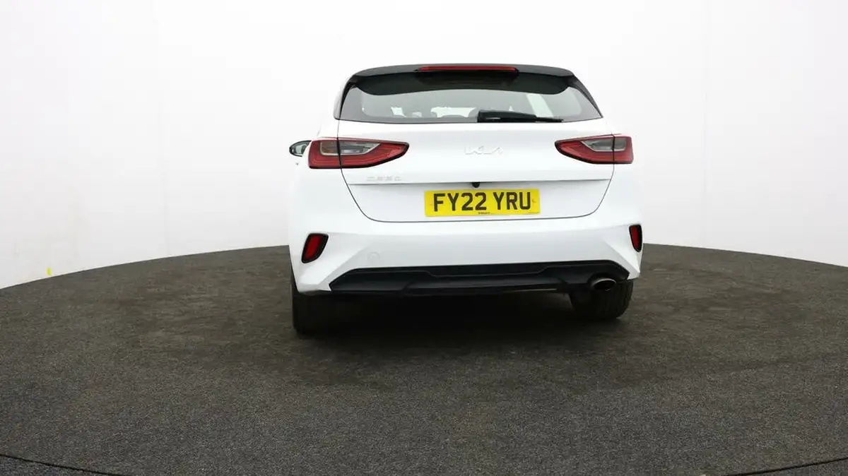 2021-kia-ceed-10-t-gdi-2-hatchback-big-35