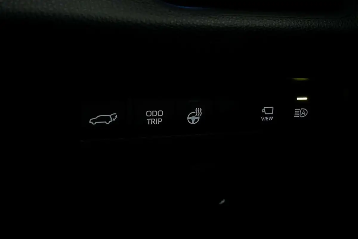 2024-toyota-rav4-25-vvt-i-gr-sport-302bhp-plug-in-big-32