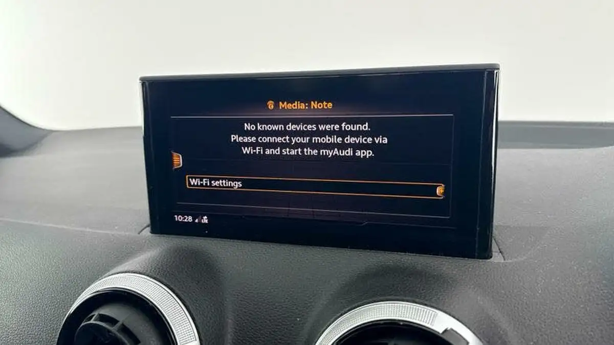 2022-audi-q2-15-35-tfsi-s-line-big-16