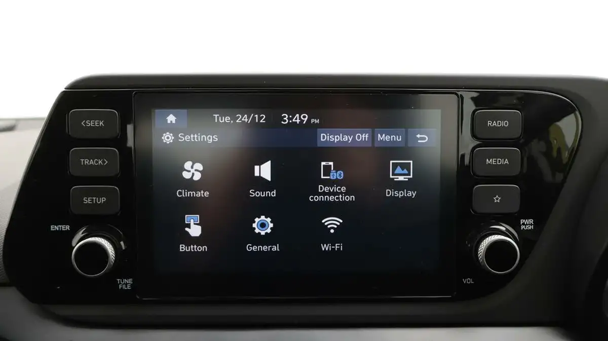 2024-hyundai-i20-10-t-gdi-advance-big-11