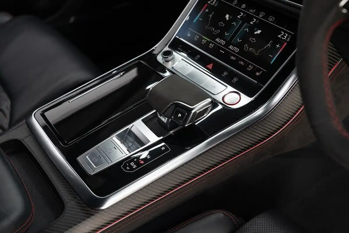 2020-audi-rs-q8-40-tfsi-carbon-black-big-4