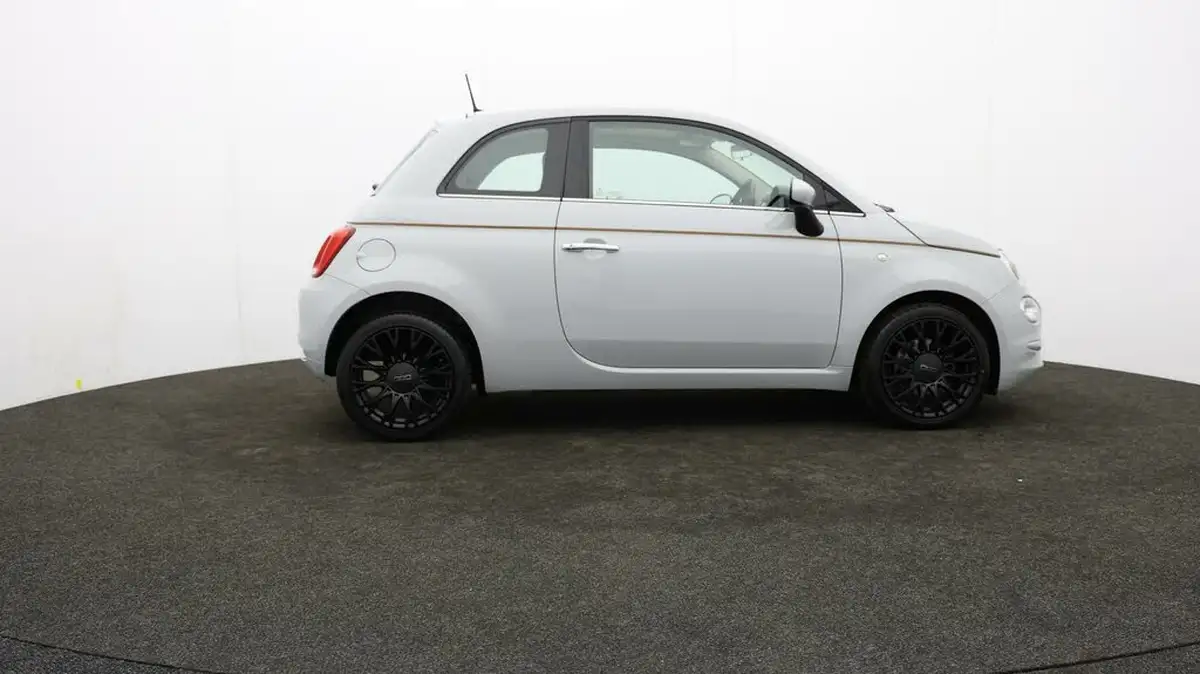 2019-fiat-500-12-collezione-fall-big-30