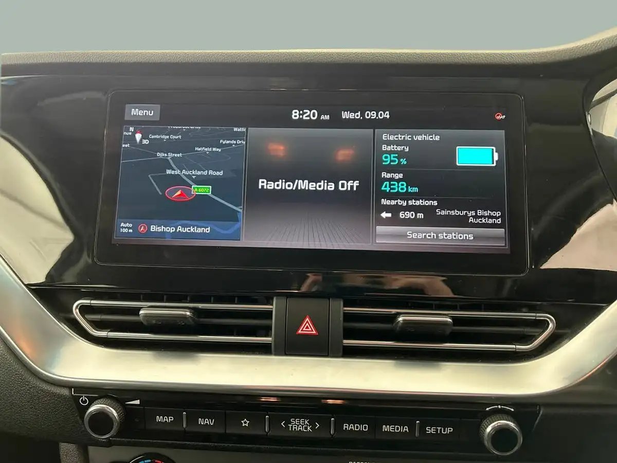 2021-kia-e-niro-ev-3-big-13