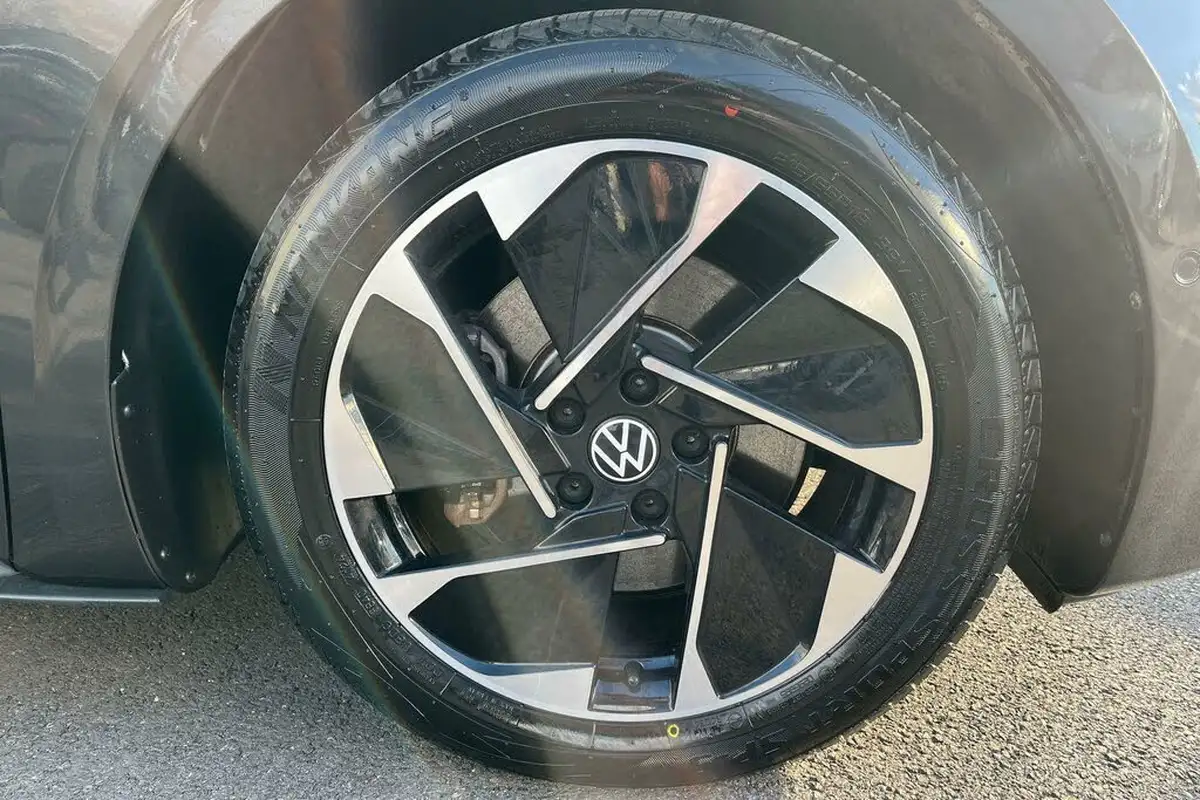 2022-volkswagen-id3-e-family-204ps-performance-big-12