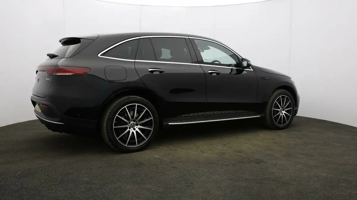 2022-mercedes-benz-eqc-e-eqc-400-amg-line-big-51