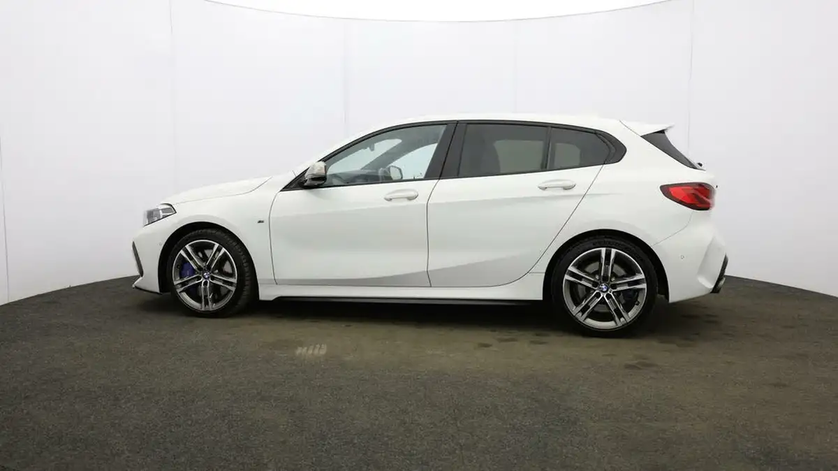 2019-bmw-1-series-20-m135i-xdrive-big-61