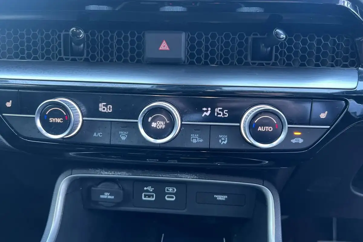 2024-honda-cr-v-20-i-mmd-elegance-big-18